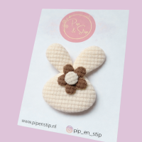 Alligatorspeld Flower Bunny Ecru