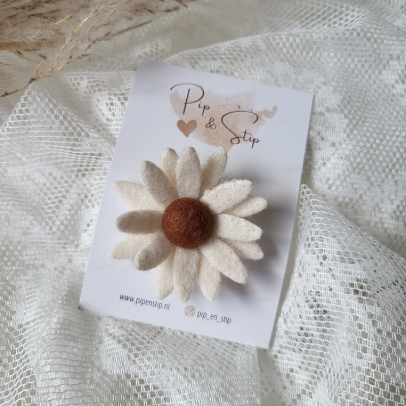 Alligatorspeld Velvet Bloom Ecru