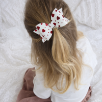 Haarstrik Valentijn Wit