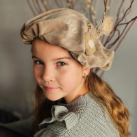 Pietenmuts Isa (taupe)