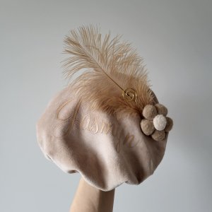 Pietenmuts Jasmijn (licht beige)